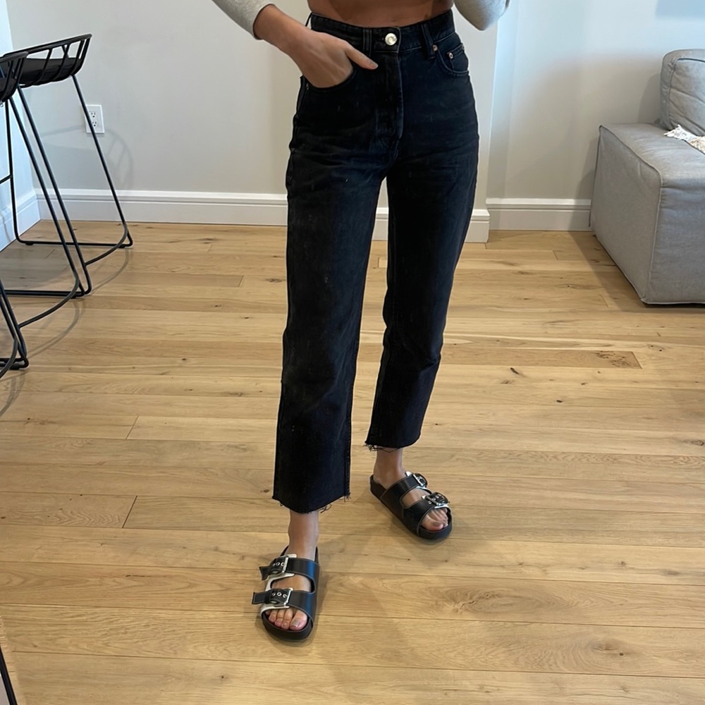 Black Cropped Jeans